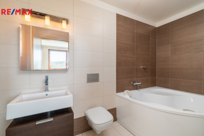 2818666.jpg 2818666.jpg