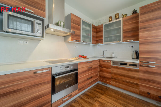 Prodej bytu 3+kk, 72 m2, Letovice - obrázek 2