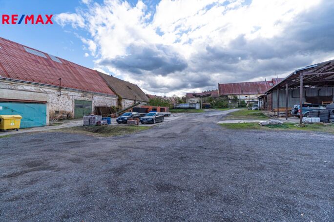 Prodej pozemku pro komerční výstavbu, 14278 m2, Drnholec - obrázek 24