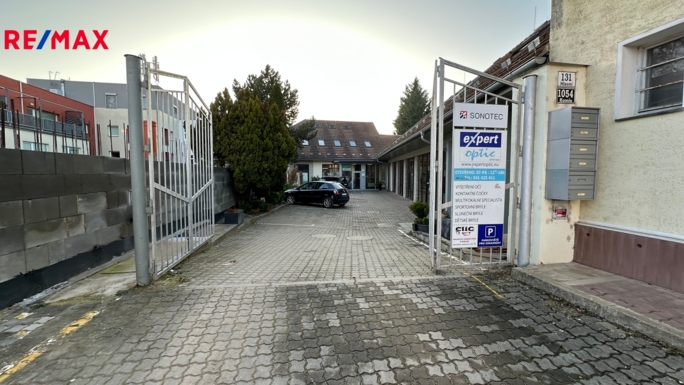 3122288.jpg 3122288.jpg