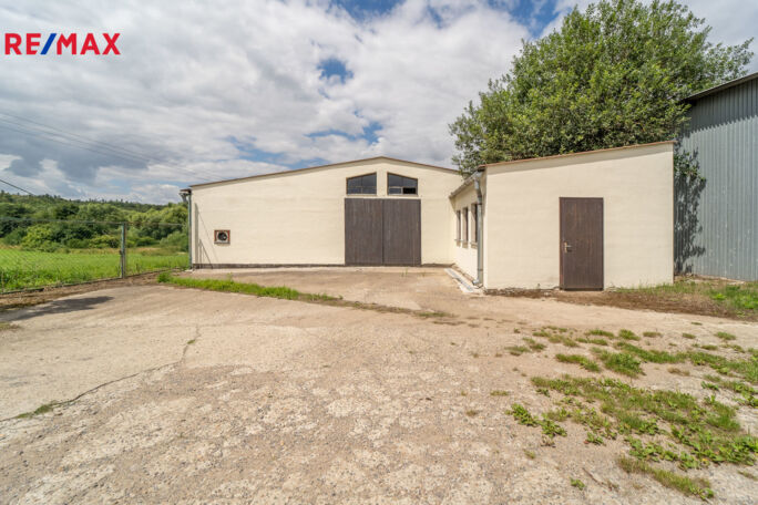 Prodej výrobního prostoru, 2034 m2, Lesná - obrázek 25