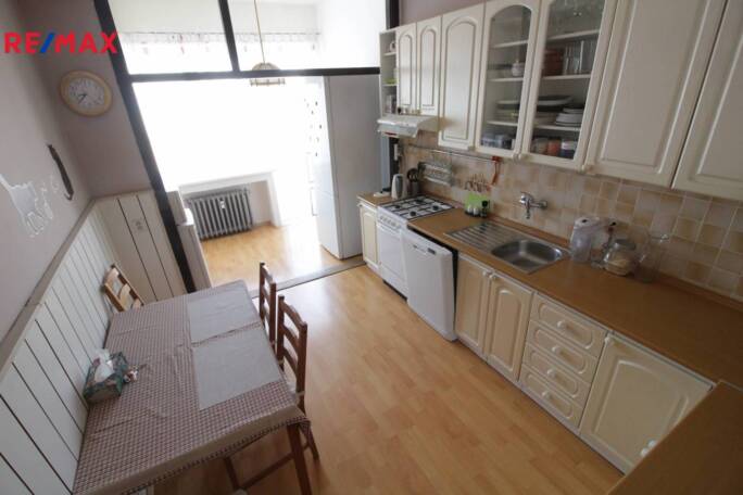 Pronájem bytu 4+1, 104 m2, Brno - obrázek 6