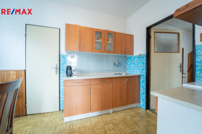 3048528.jpg 3048528.jpg