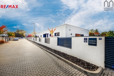 3084208.jpg 3084208.jpg