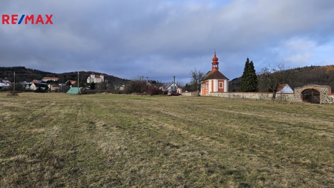 Prodej pozemku pro bydlení, 1556 m2, Valeč