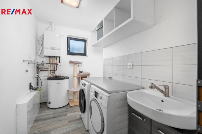 3073099.jpg 3073099.jpg