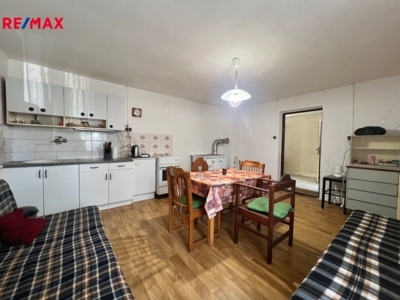 2925931.jpeg 2925931.jpeg