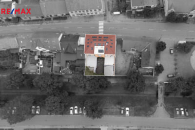 3041892.jpg 3041892.jpg