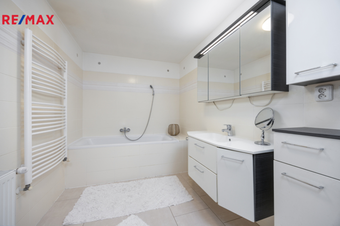 3029526.jpg 3029526.jpg