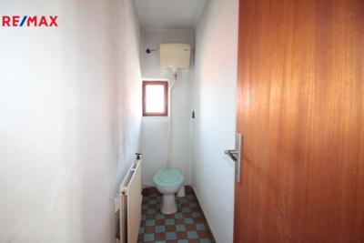 2958151.jpg 2958151.jpg