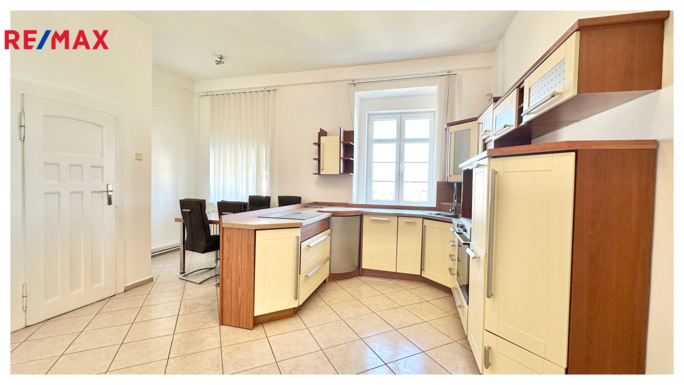 2732100.jpg 2732100.jpg