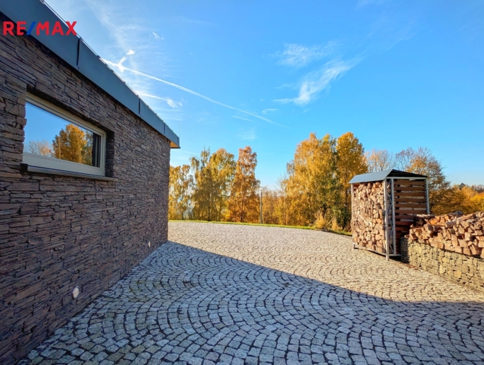 3069009.jpg 3069009.jpg