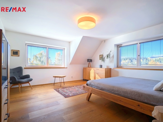 3066688.jpg 3066688.jpg