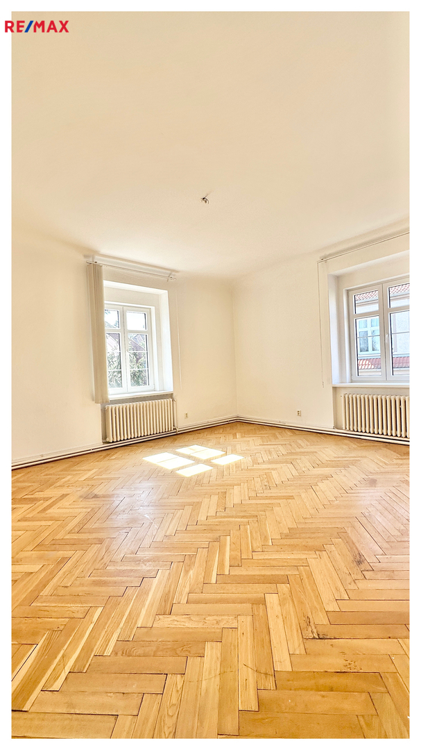 2732104.jpg 2732104.jpg