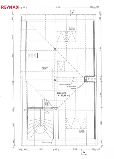 2713064.jpg 2713064.jpg