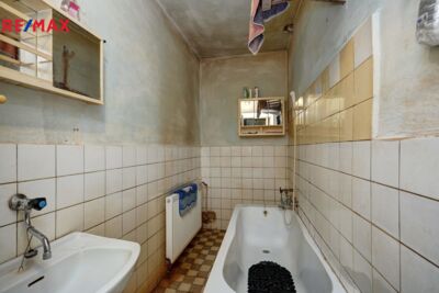 2352276.jpg 2352276.jpg