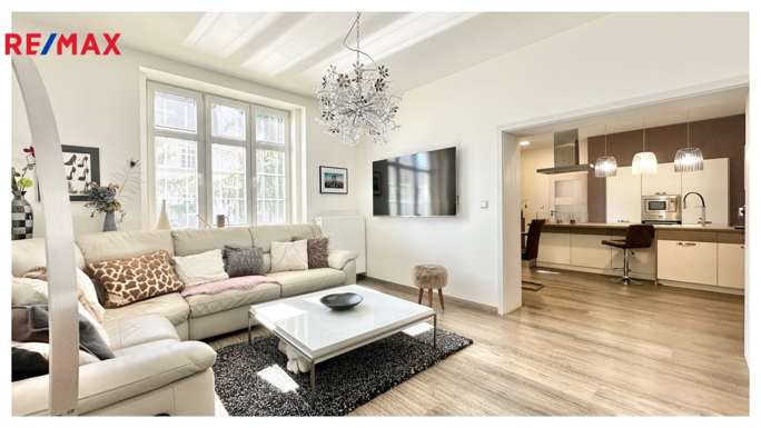 2732075.jpg 2732075.jpg