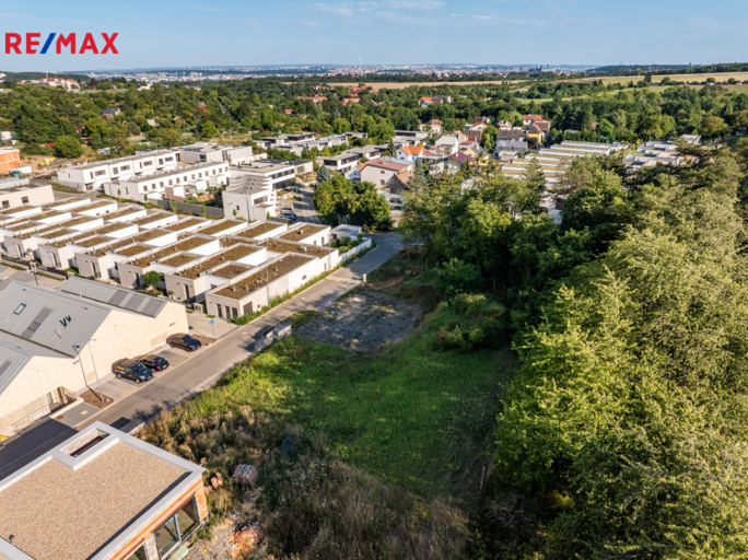 2951766.jpg 2951766.jpg