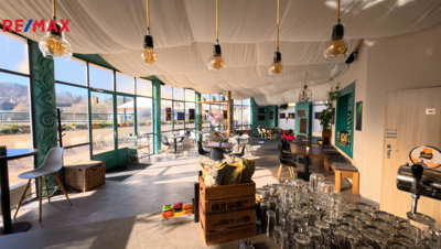 Prodej obchodního prostoru, 200 m2, Týnec nad Sázavou