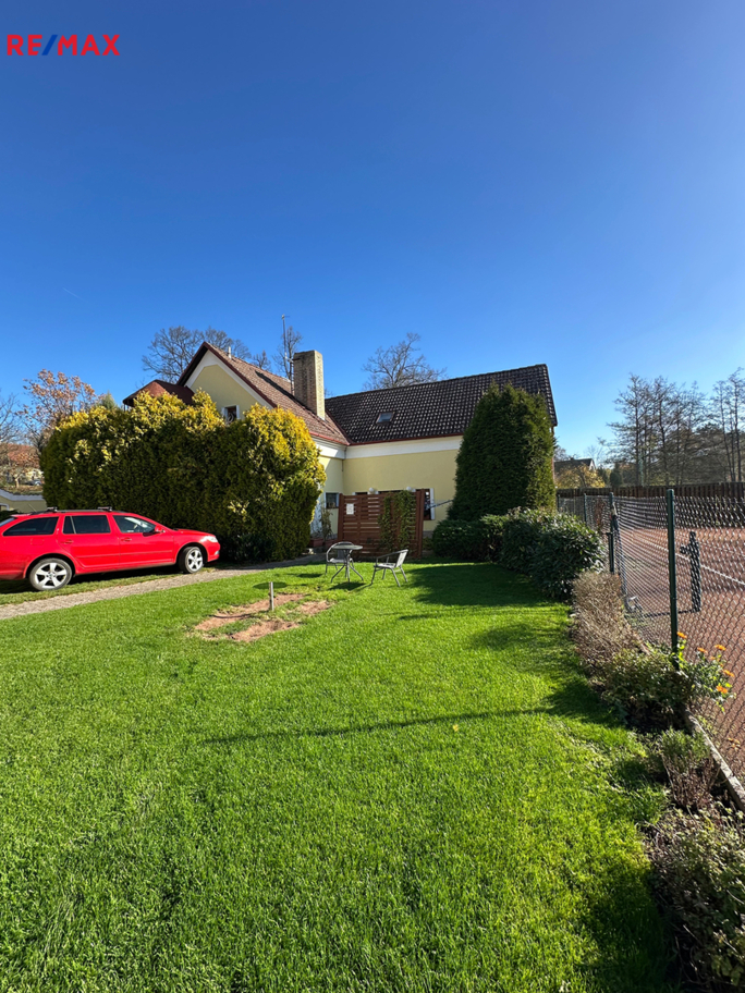 2620233.jpeg 2620233.jpeg