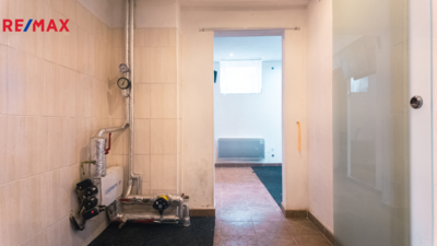 2985796.jpg 2985796.jpg