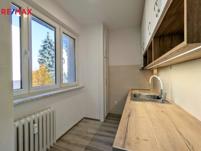 Pronájem bytu 3+1, 65 m2, Zlín - obrázek 7