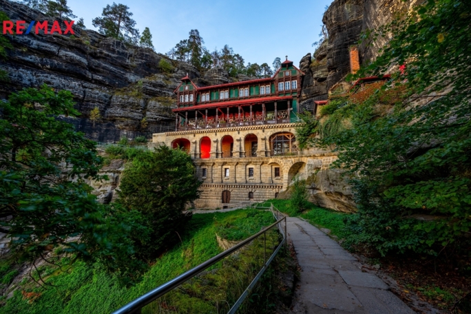 3029598.jpg 3029598.jpg