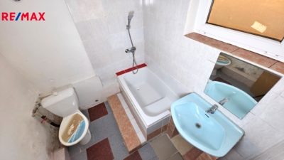 2942151.jpg 2942151.jpg