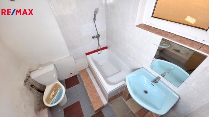 2942151.jpg 2942151.jpg