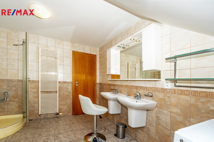 2847202.jpg 2847202.jpg