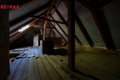 2817404.jpg 2817404.jpg