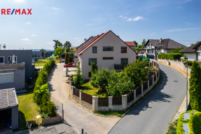 2847218.jpg 2847218.jpg