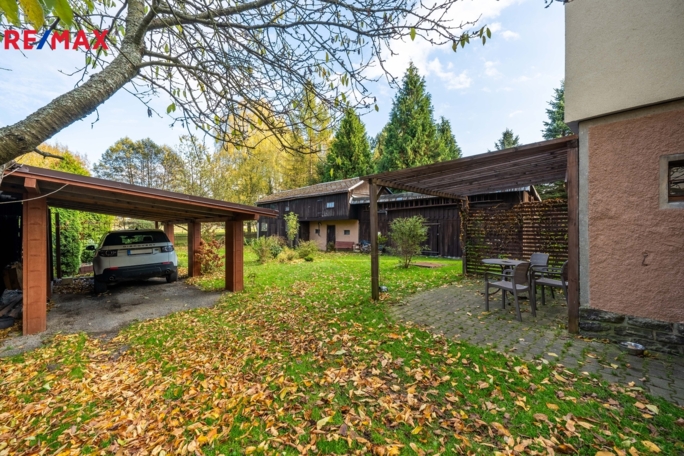 3070732.jpg 3070732.jpg