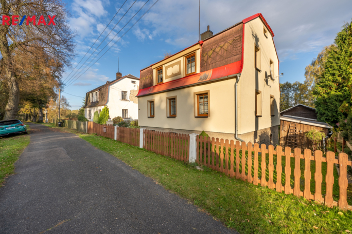 3070730.jpg 3070730.jpg