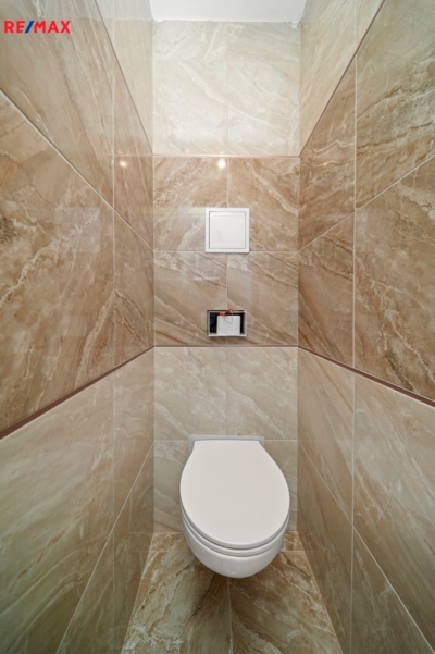 3171299.jpeg 3171299.jpeg