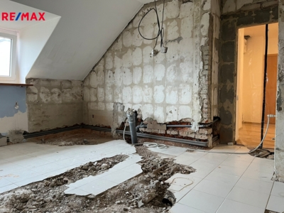 3032993.jpeg 3032993.jpeg