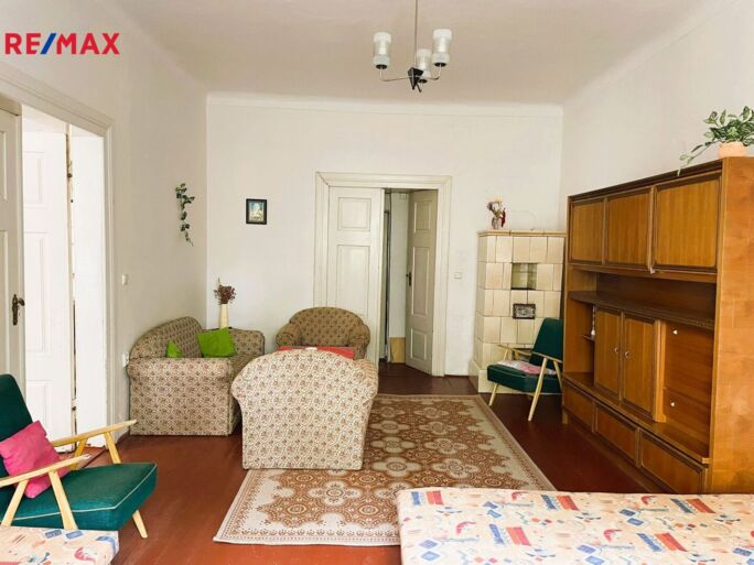 2822945.jpeg 2822945.jpeg