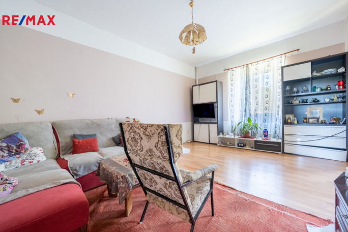 2956953.jpg 2956953.jpg