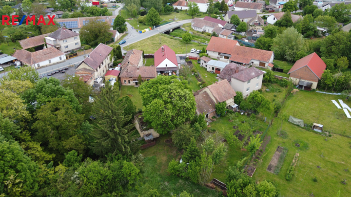 2816653.jpg 2816653.jpg