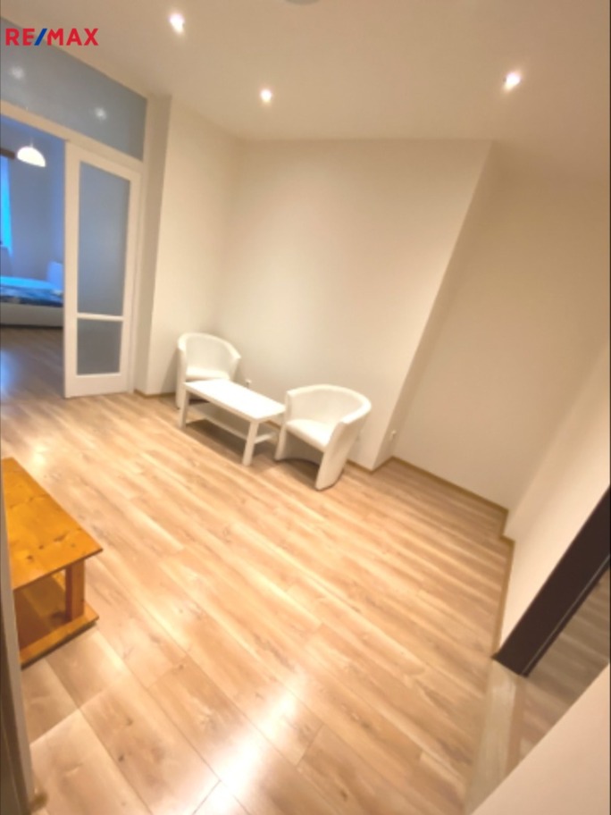 Prodej bytu 3+kk, 50 m2, Praha