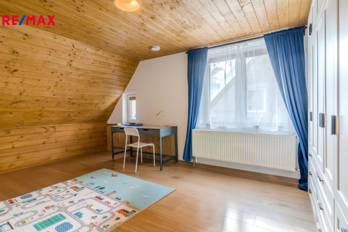 3039189.jpg 3039189.jpg