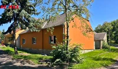 2942154.jpg 2942154.jpg