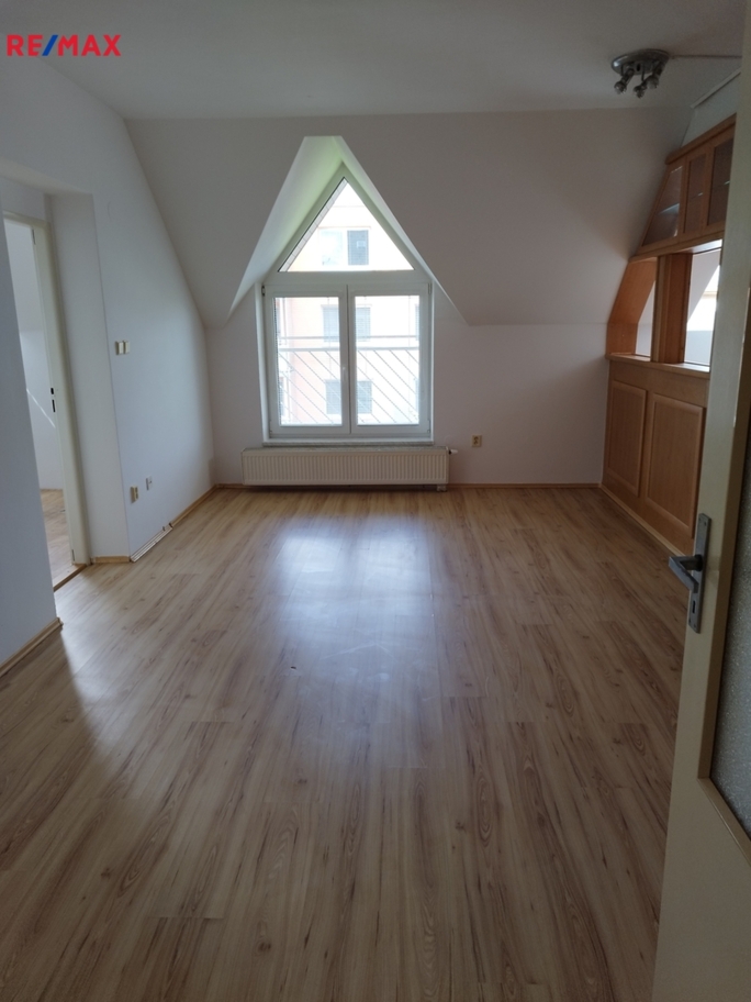 Prodej bytu 3+kk, 69 m2, Hrotovice - obrázek 1