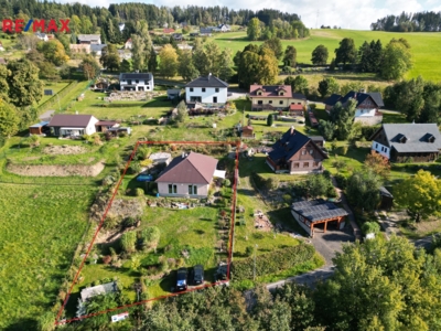 3032227.jpg 3032227.jpg