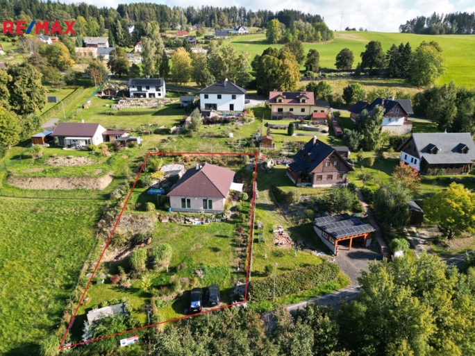 3032227.jpg 3032227.jpg