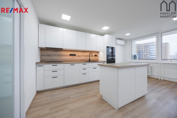 Prodej bytu 3+kk, 71 m2, Praha