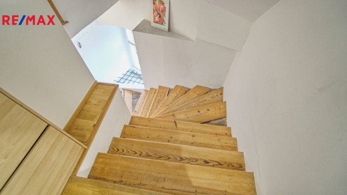 Pronájem bytu 1+kk, 31,9 m2, Znojmo - obrázek 10