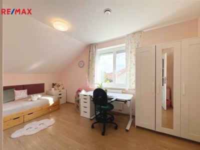 3035063.jpg 3035063.jpg