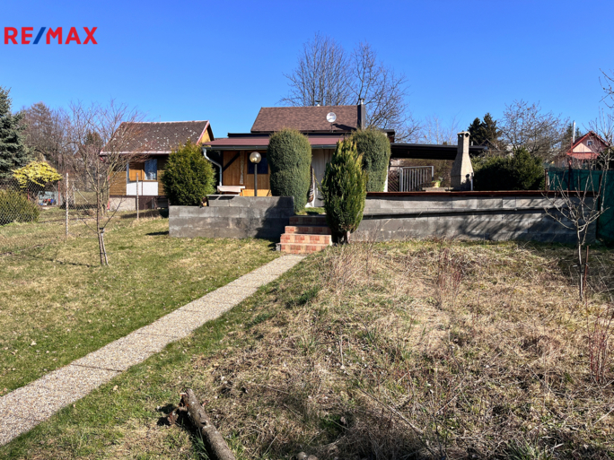 2735821.jpg 2735821.jpg