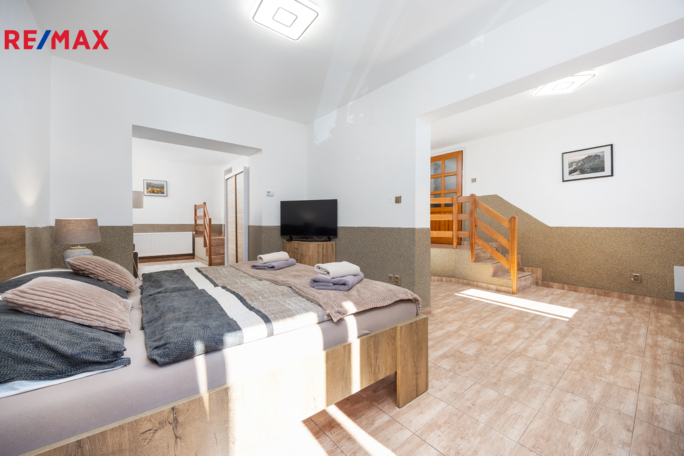 3029535.jpg 3029535.jpg